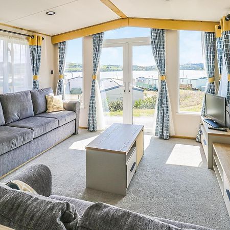 Hotel Waters Edge Leisure Park à Cardigan Extérieur photo